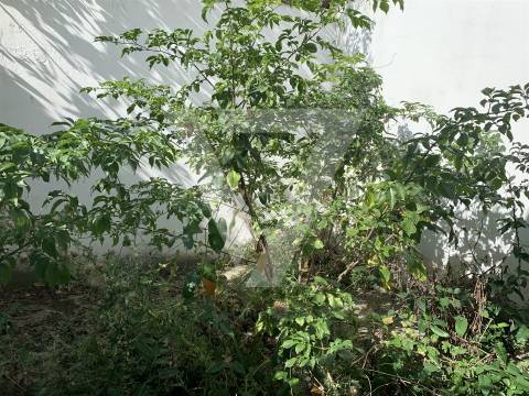 Loja/Escritório à Venda junto ao metro - Matosinhos Sul.