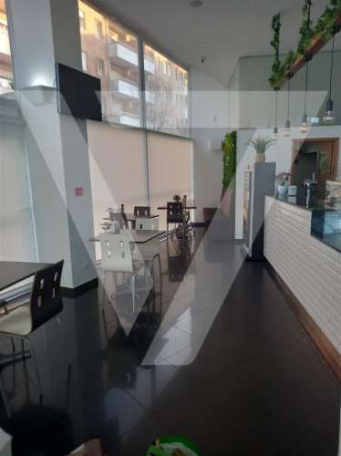 Trespasse Pão Quente/Pastelaria /Gelataria e Restaurante - Canidelo - V.N.Gaia.