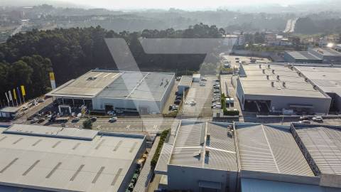 Escritório para arrendamento em Gondomar - Zona Industrial