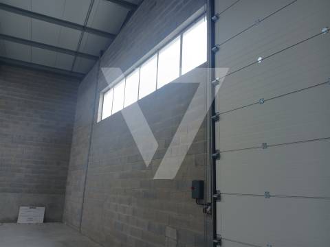 Armazéns para Arrendamento a estrear  em Rio Tinto - Gondomar