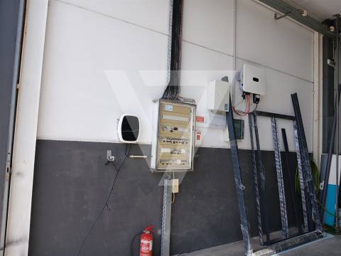 Armazém À Venda Zona Industrial de Baguim do Monte - Gondomar