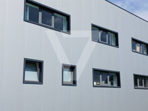 Armazém À Venda Zona Industrial de Baguim do Monte - Gondomar