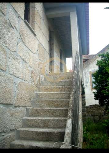 Moradia Rústica T3 Venda em Santar e Moreira,Nelas