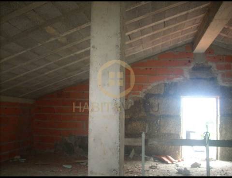 Moradia Rústica T3 Venda em Santar e Moreira,Nelas