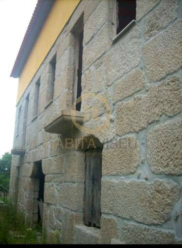 Moradia Rústica T3 Venda em Santar e Moreira,Nelas