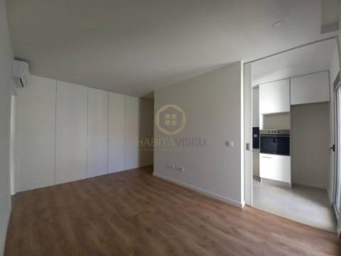 Apartamento T1 Venda em Viseu,Viseu