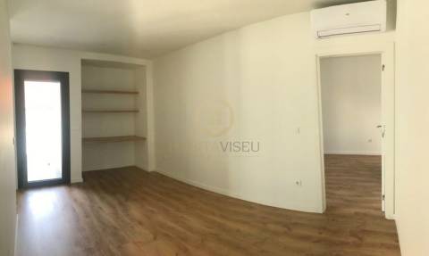 Apartamento T1 Venda em Viseu,Viseu