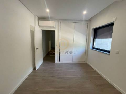 Apartamento T2 Arrendamento em Ranhados,Viseu