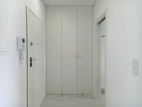 Apartamento T3 Venda em Repeses e São Salvador,Viseu