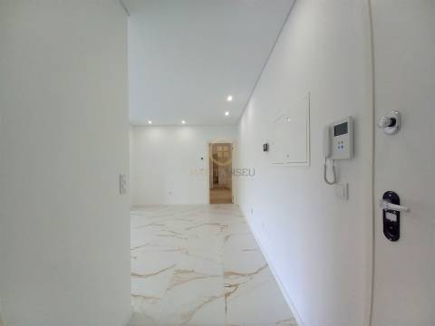 Apartamento T3 Venda em Repeses e São Salvador,Viseu