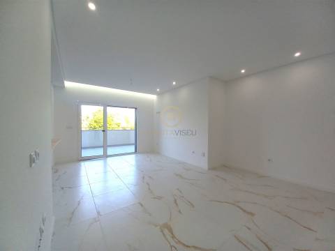 Apartamento T3 Venda em Repeses e São Salvador,Viseu