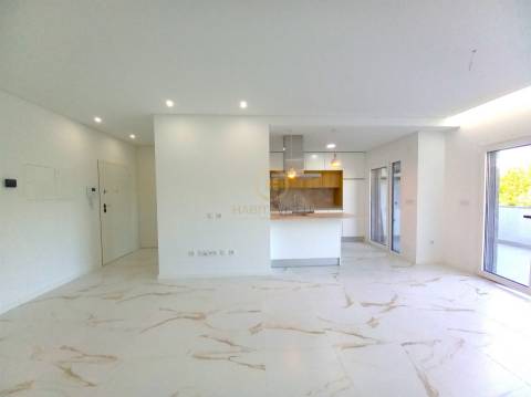 Apartamento T3 Venda em Repeses e São Salvador,Viseu