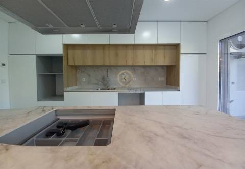 Apartamento T3 Venda em Repeses e São Salvador,Viseu