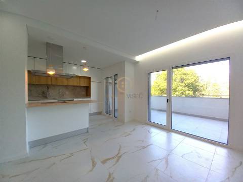 Apartamento T3 Venda em Repeses e São Salvador,Viseu