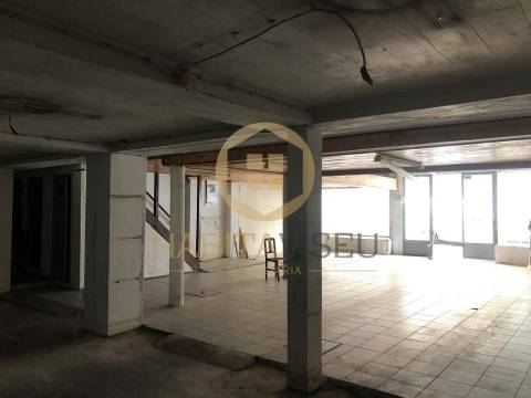 Armazém  Venda em Viseu,Viseu