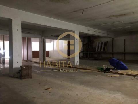 Armazém  Venda em Viseu,Viseu