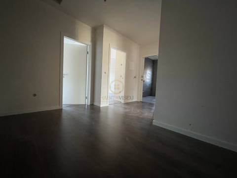 Moradia em Banda T3 Venda em Abraveses,Viseu