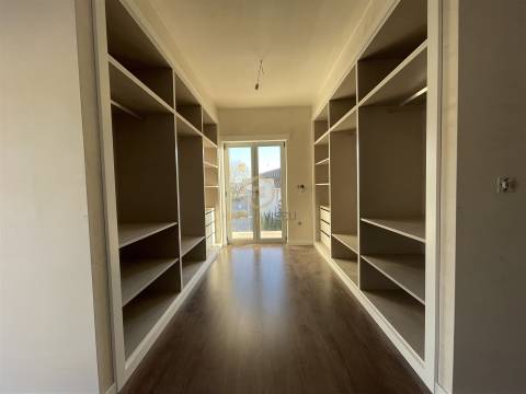 Moradia em Banda T3 Venda em Abraveses,Viseu