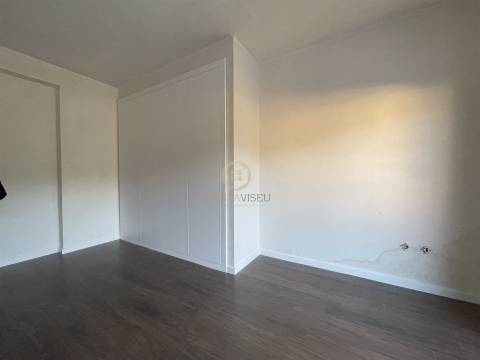 Moradia em Banda T3 Venda em Abraveses,Viseu