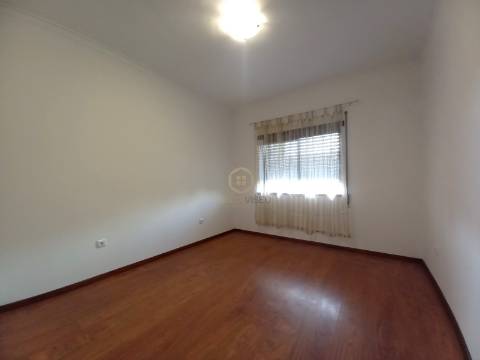 Apartamento T3 Arrendamento em Viseu,Viseu
