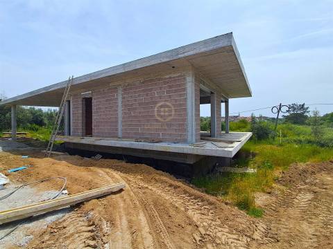 Moradia Isolada T3 Venda em Faíl e Vila Chã de Sá,Viseu