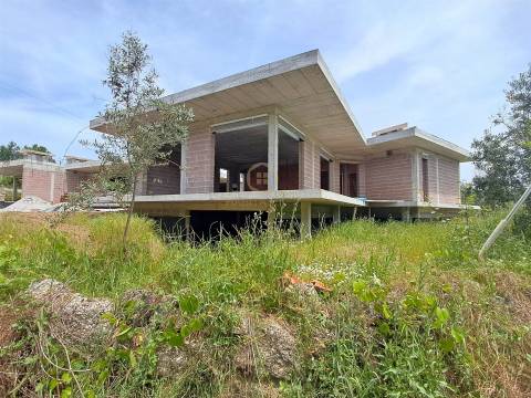 Moradia Isolada T3 Venda em Faíl e Vila Chã de Sá,Viseu