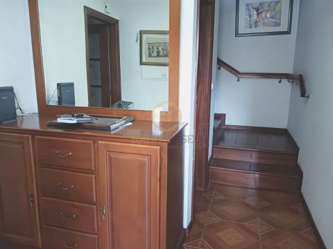Apartamento T3 Venda em Viseu,Viseu