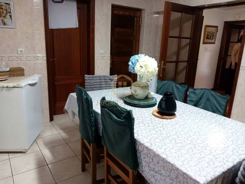 Apartamento T3 Venda em Viseu,Viseu