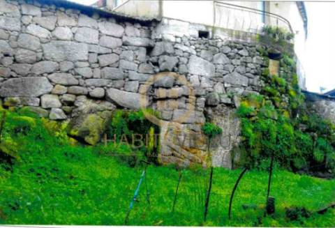Moradia Devoluta T3 Venda em Queirã,Vouzela