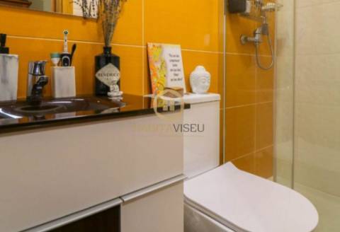 Apartamento T4 Venda em Viseu,Viseu