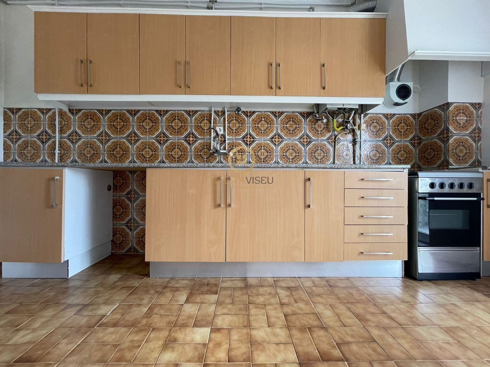 Apartamento T3 Arrendamento em Campo,Viseu