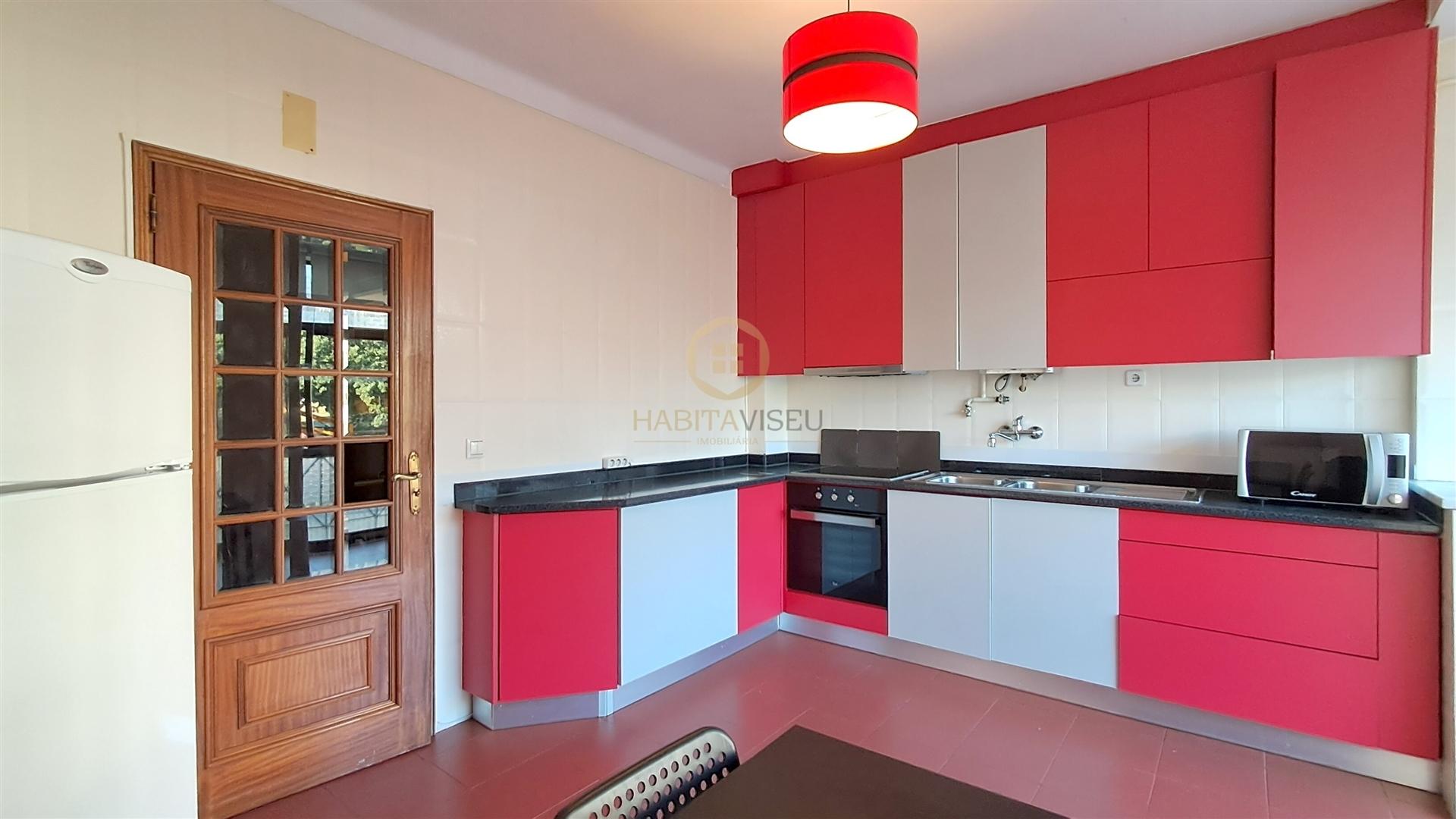 Apartamento T2 Arrendamento em Rio de Loba,Viseu