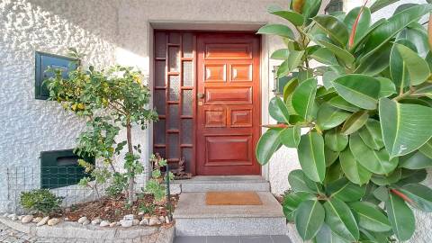 Moradia em Banda T4 Arrendamento em Repeses e São Salvador,Viseu