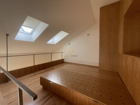 Apartamento T1 DUPLEX Arrendamento em Viseu,Viseu