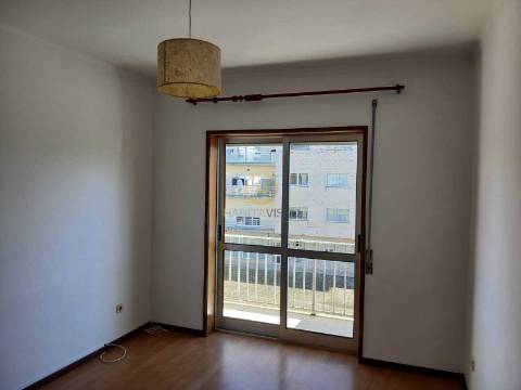Apartamento T3 Arrendamento em Viseu,Viseu