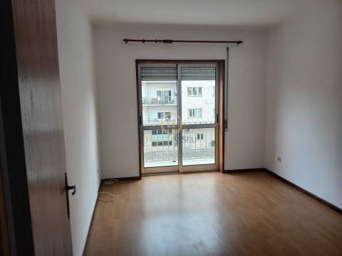 Apartamento T3 Arrendamento em Viseu,Viseu