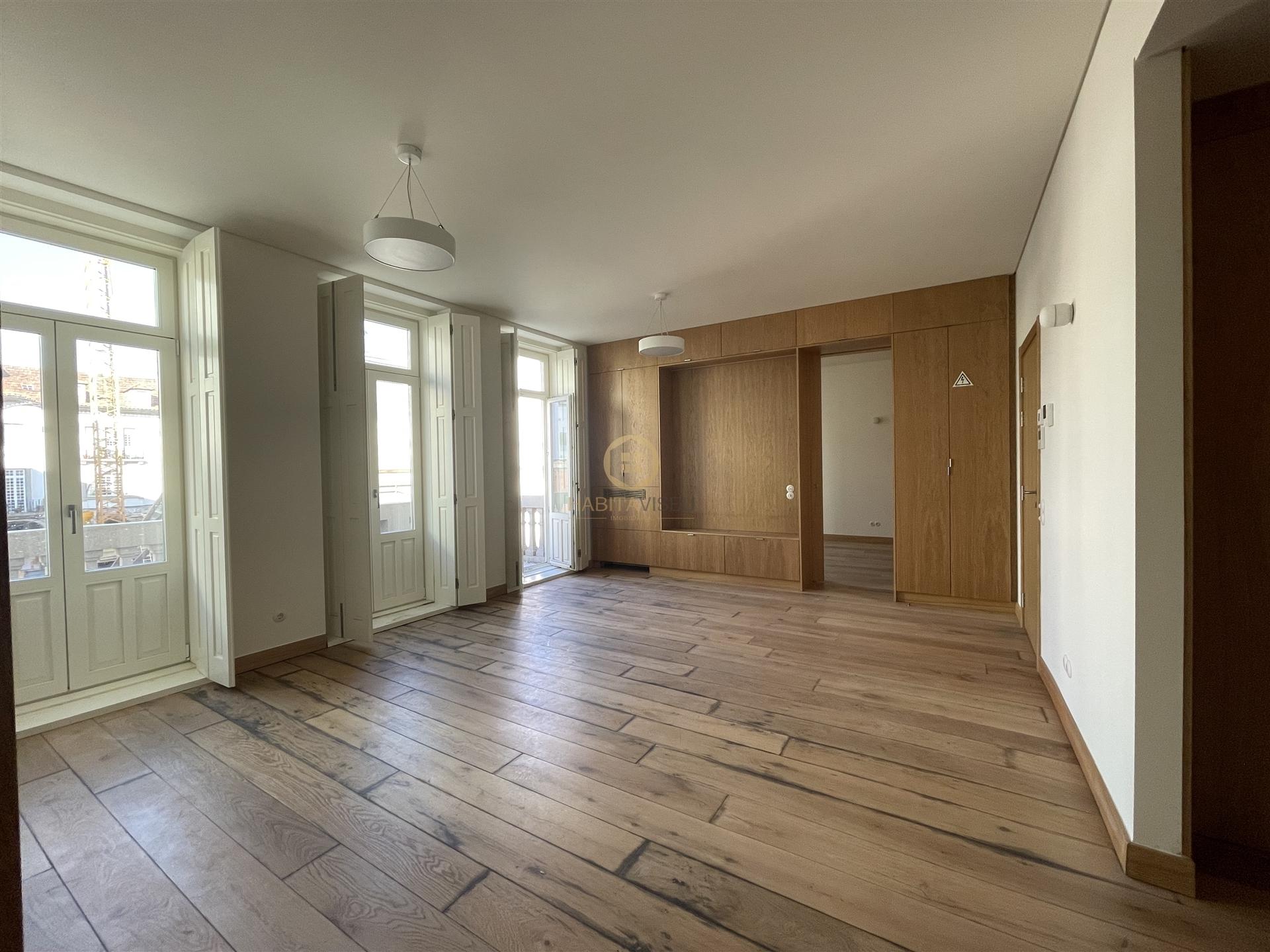 Apartamento T3 Arrendamento em Viseu,Viseu