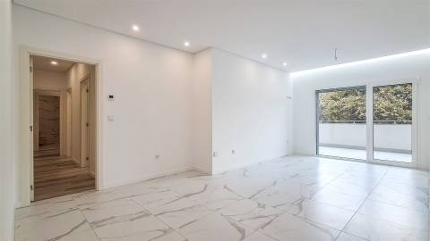 Apartamento T3 Venda em Repeses e São Salvador,Viseu