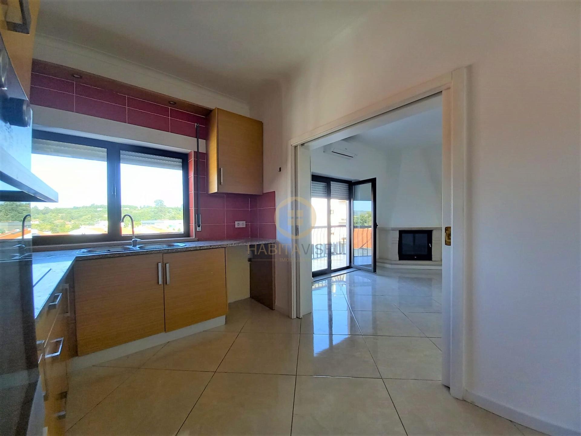 Apartamento T3 Arrendamento em Viseu,Viseu