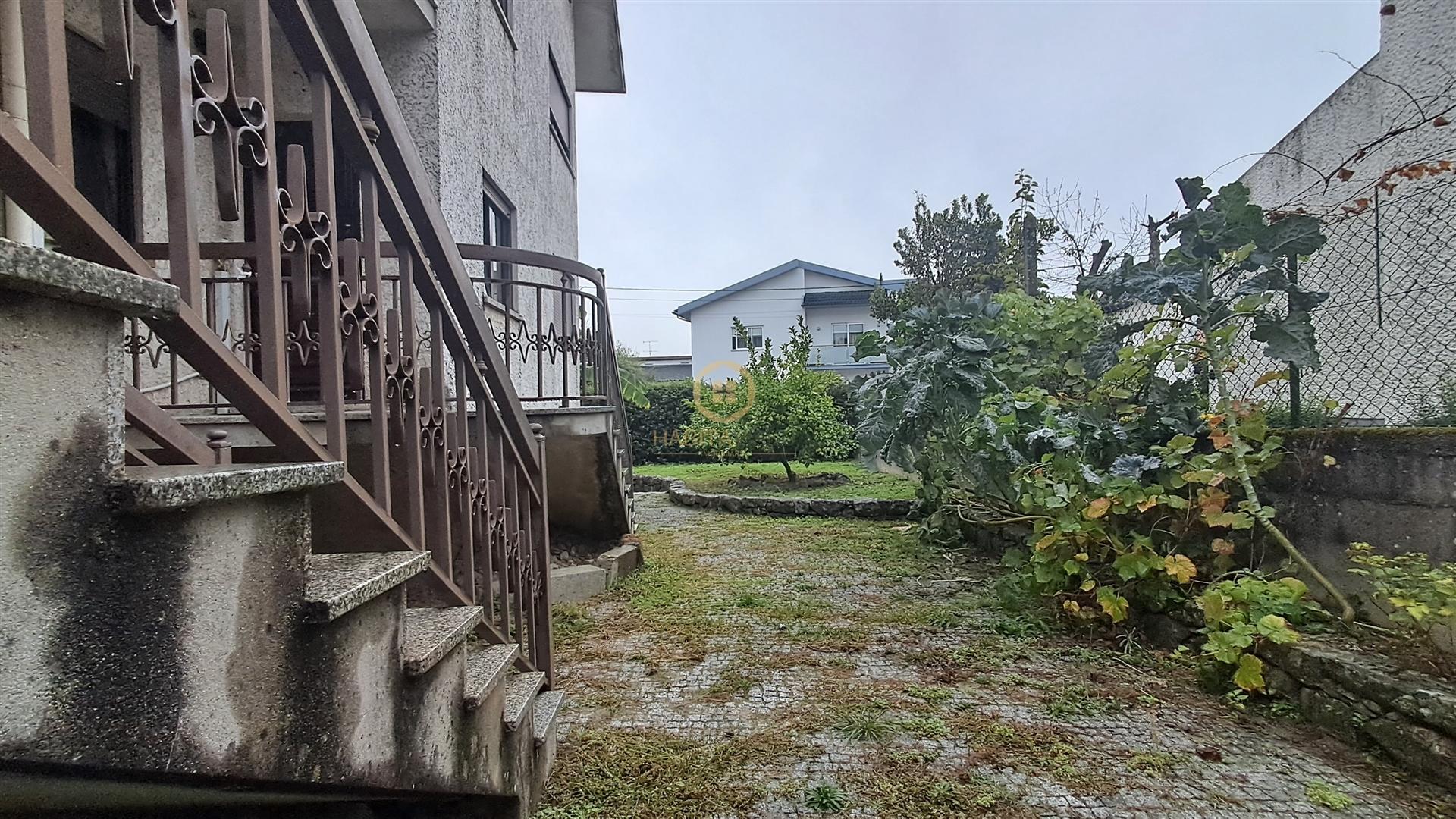 Andar Moradia T3 Arrendamento em Viseu,Viseu