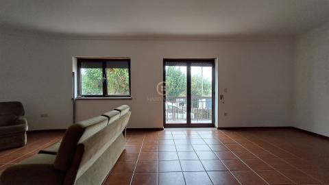 Andar Moradia T3 Arrendamento em Viseu,Viseu