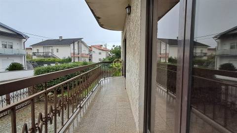 Andar Moradia T3 Arrendamento em Viseu,Viseu