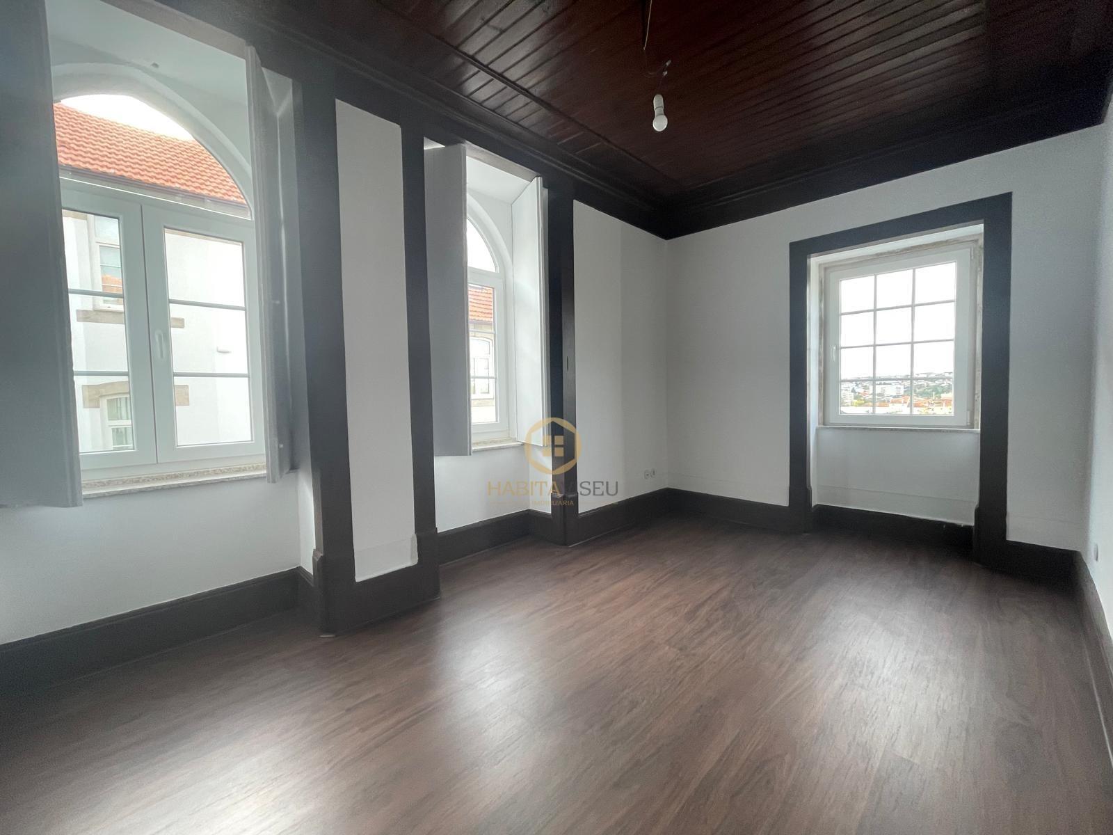 Apartamento T3 Arrendamento em Viseu,Viseu