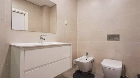 Apartamento T2 Arrendamento em Ranhados,Viseu