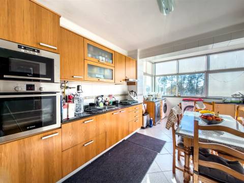 T3 Com Grande Terraço