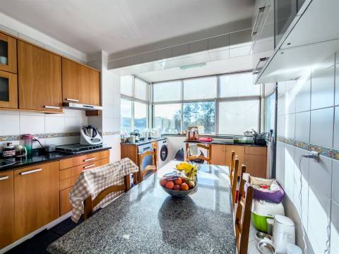 T3 Com Grande Terraço