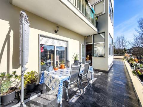 T3 Com Grande Terraço