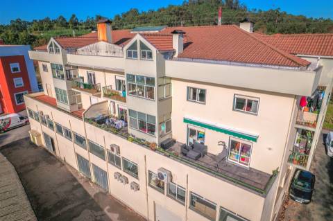 T3 Com Grande Terraço