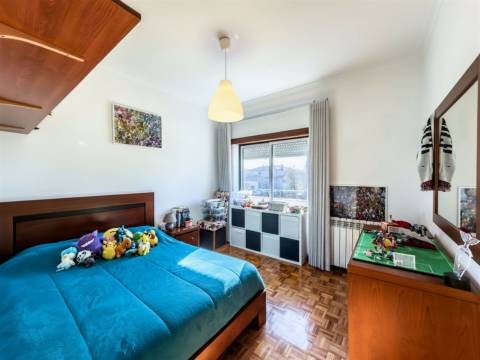 T3 Com Grande Terraço