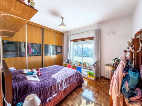 T3 Com Grande Terraço